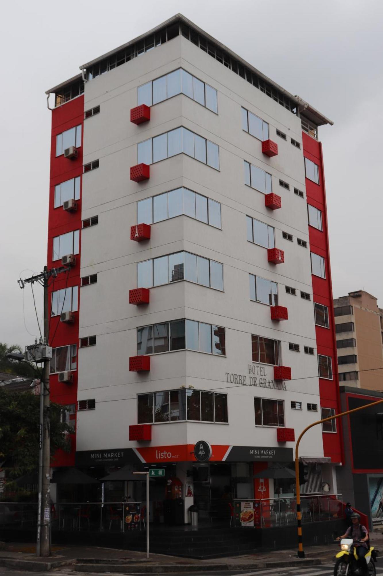 ホテル Torre De Granada カリ エクステリア 写真