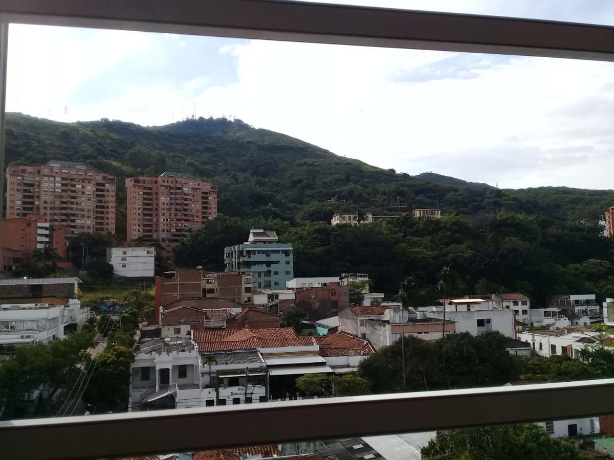 ホテル Torre De Granada カリ エクステリア 写真